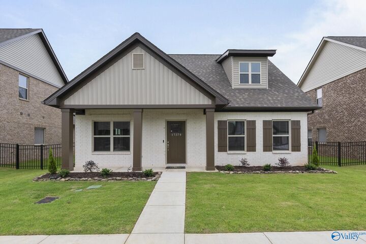 Property Photo:  17420 Brooklawn Street  AL 35611