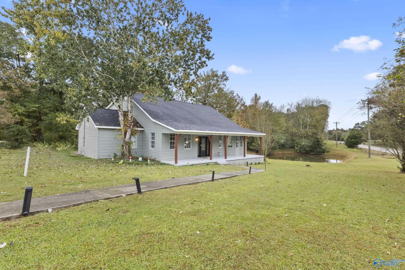 Property Photo:  15191 County Road 236  AL 35650