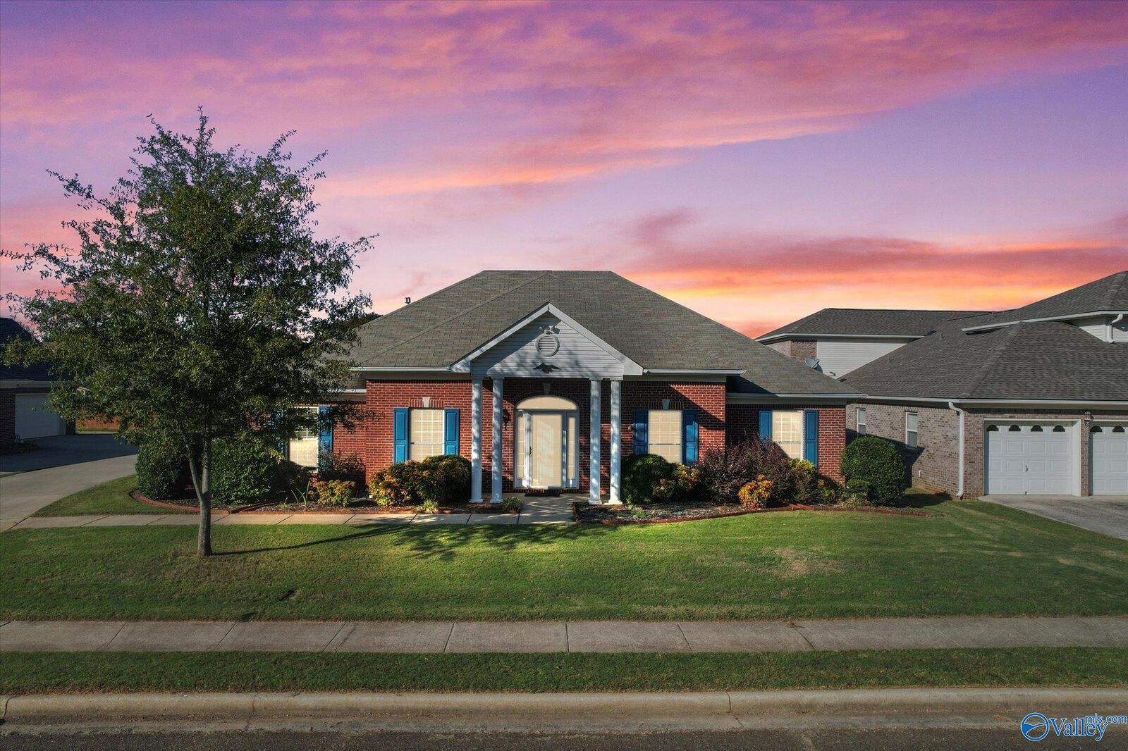 Property Photo:  7004 Windscape Drive  AL 35757 