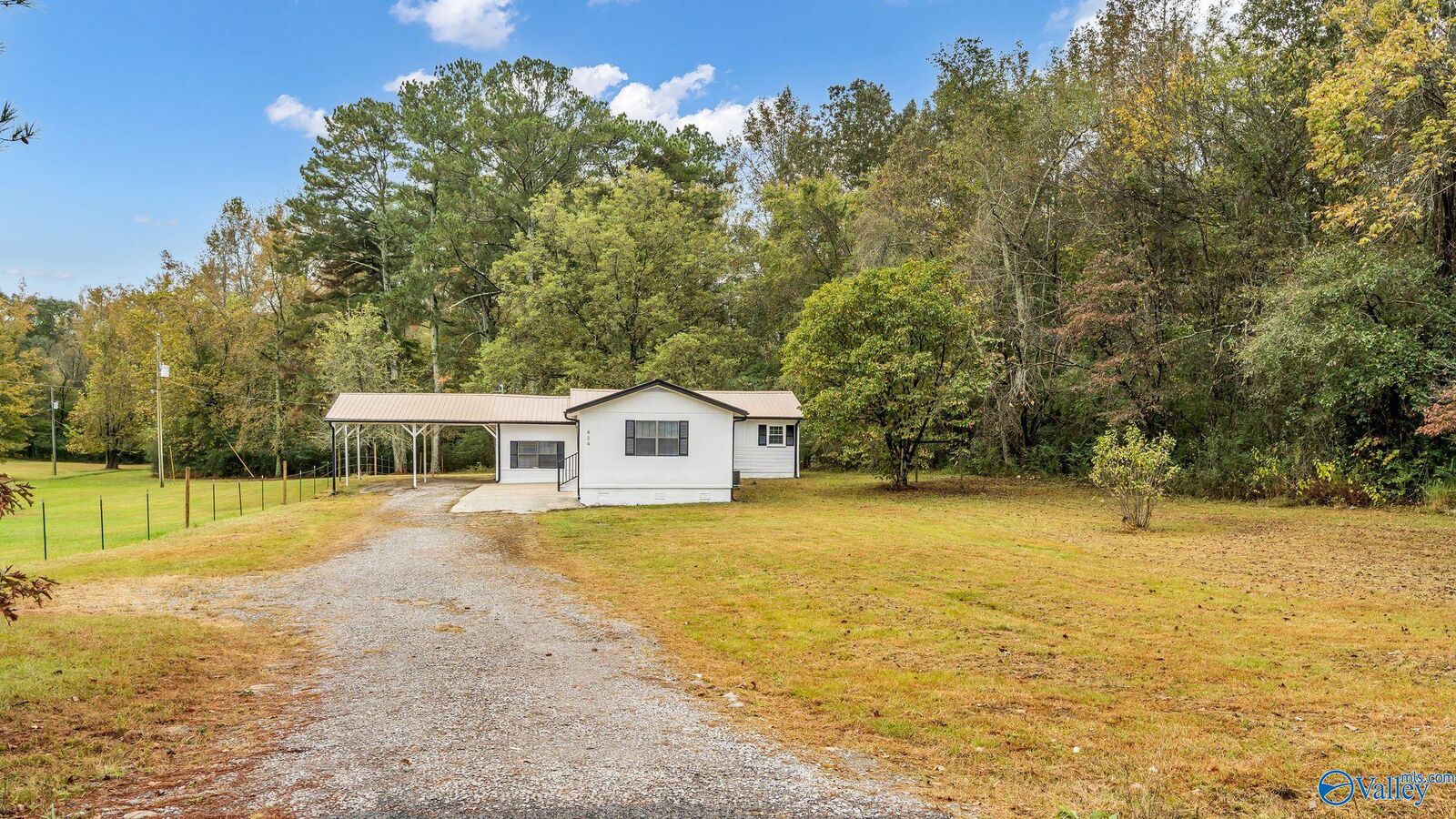 Property Photo:  434 Rock Spring Road  AL 35640
