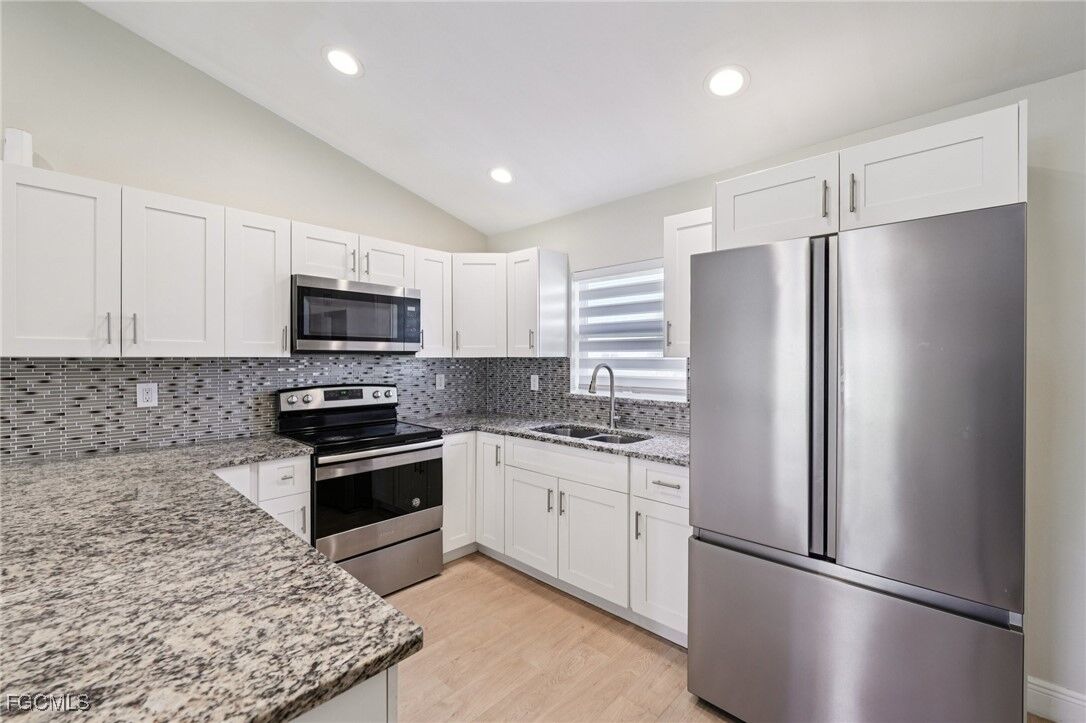 Property Photo: 9010 S Indio Circle FL 33935