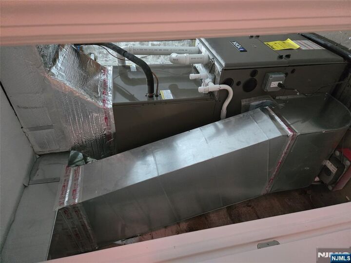 285 Palisade Avenue  Englewood NJ 07631 photo