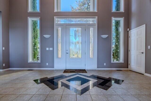 Property Photo:  1661 Or-238 Highway  OR 97530