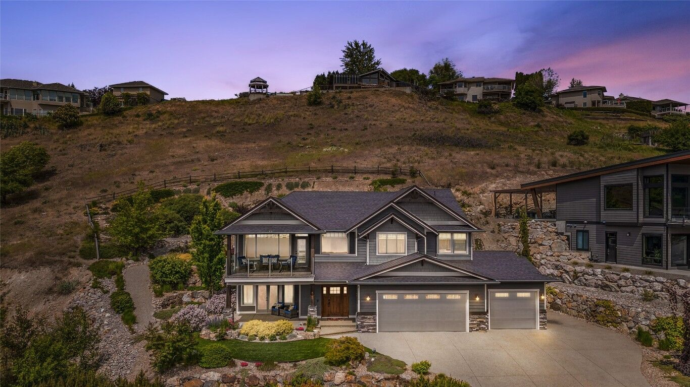 Photo de la propriété:  8780 Braeburn Drive  BC V1B 4E5