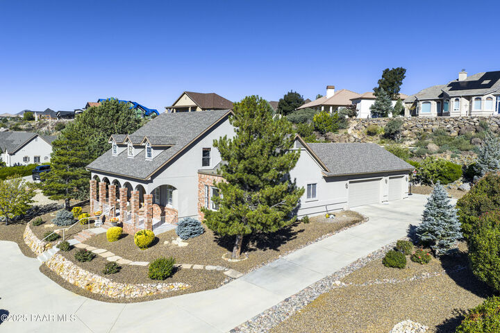 Property Photo:  844 S Lakeview Drive  AZ 86301 