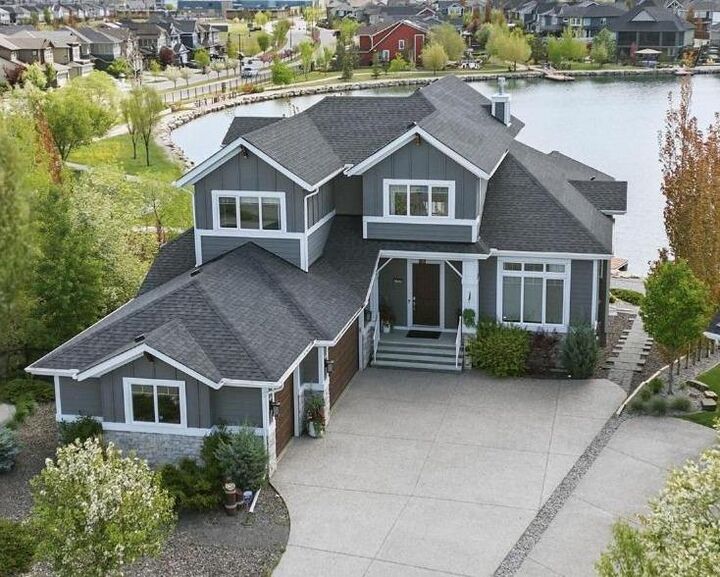 Property Photo:  129 Auburn Sound Point SE  AB T3M 0R9 