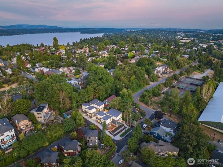 1804 B  28th Avenue S  Seattle WA 98144 photo