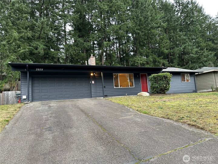 3929  Briarwood Drive SE  Port Orchard WA 98366 photo