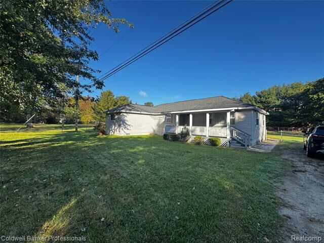 904 Rowland Road  Leonard Vlg MI 48367 photo