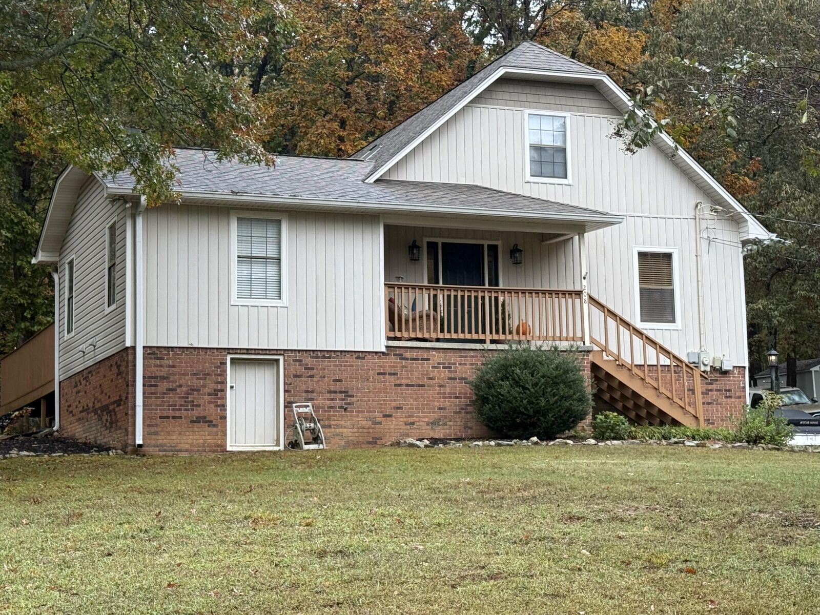 Property Photo: 208 Fairhill Drive NE TN 37323