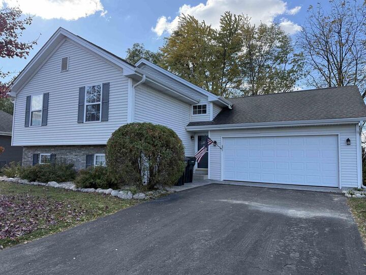 Property Photo:  2640 Shady Lane  WI 53511 