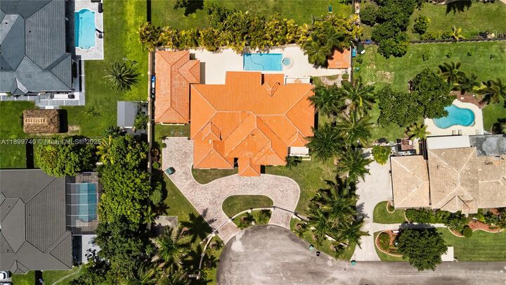 Property Photo:  19504 SW 135th Ct  FL 33177