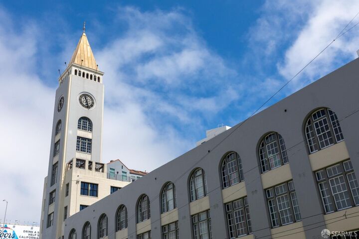 Property Photo:  461 2nd Street 461T  CA 94107