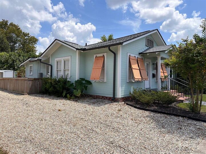 Property Photo: 711 Ford Street LA 70601