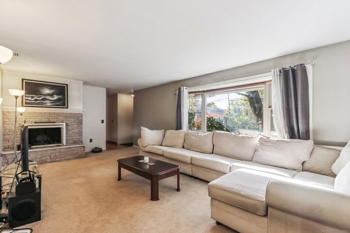 Property Photo:  74 Grimes Road  CT 06067