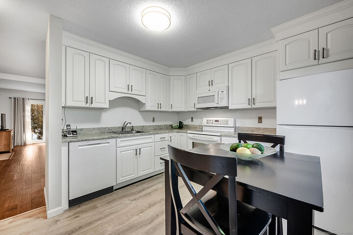 Property Photo:  489 Wolcott Street Apt 46  CT 06010