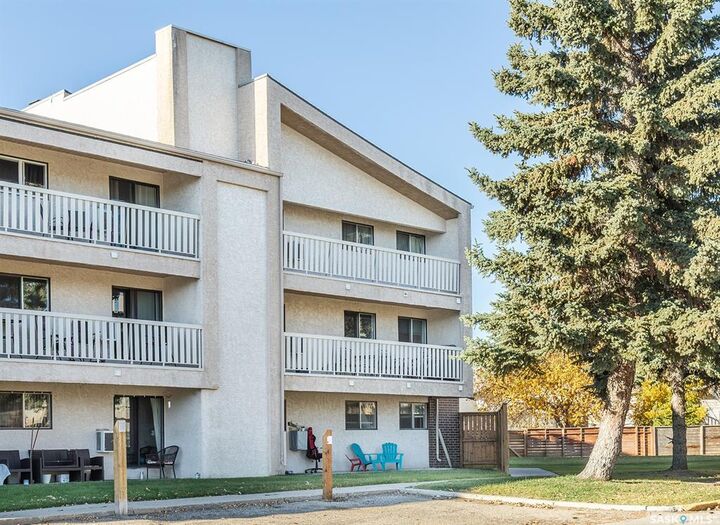 Photo de la propriété:  310 Stillwater Drive 817  SK S7H 4H7