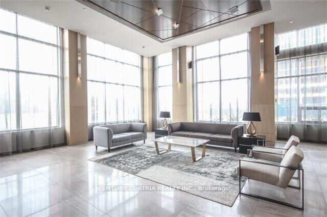 Photo de la propriété: 18 Uptown Drive 1807 ON L3R 5M5