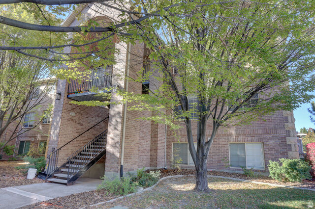 Property Photo:  271 E 760 N  UT 84057 