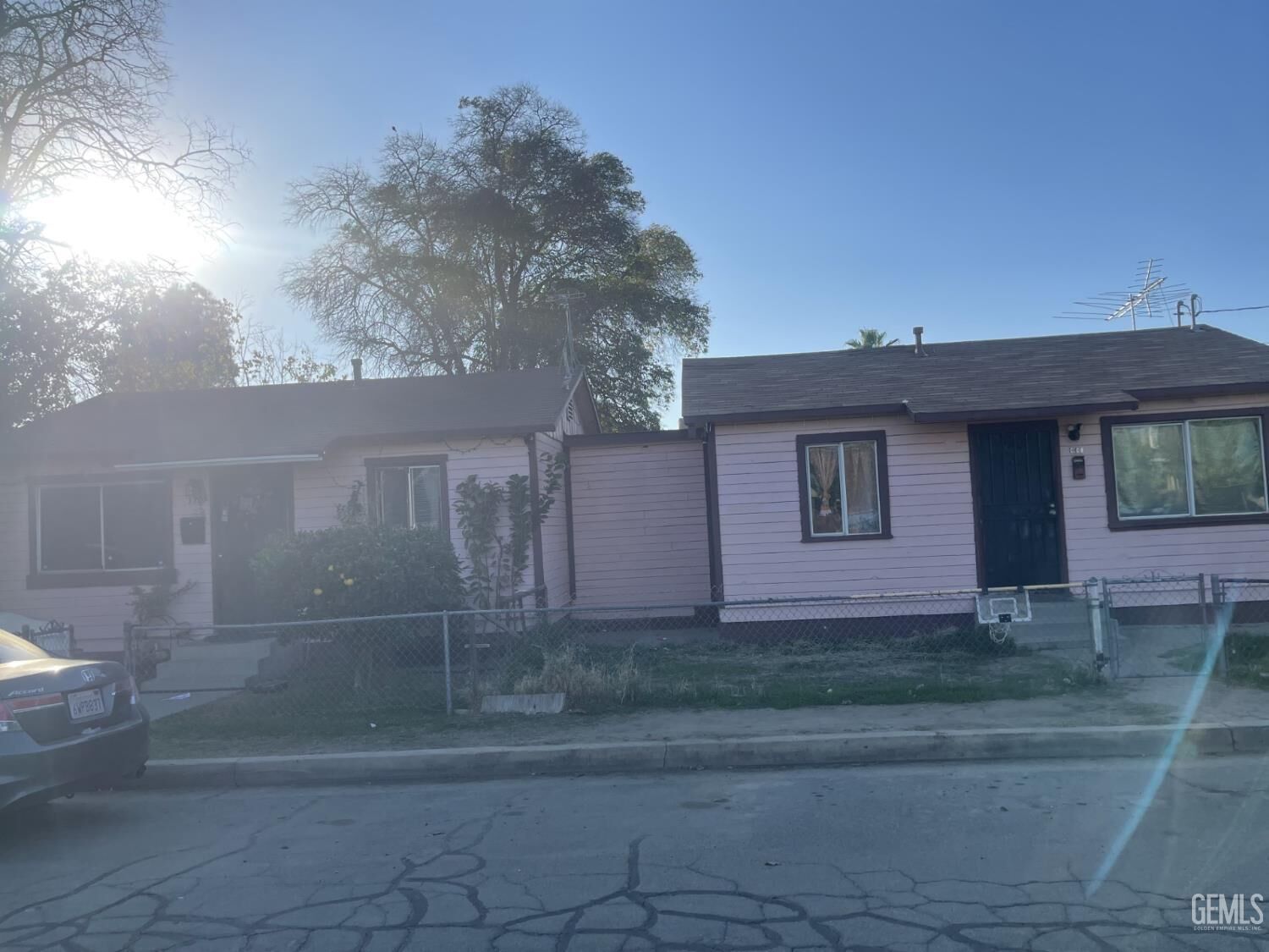 Property Photo:  339 Maple Avenue  CA 93280 