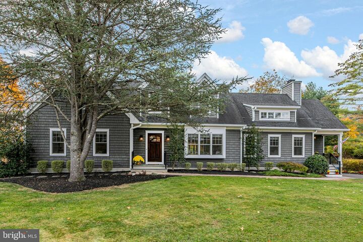 31 Marian Drive  Belle Mead NJ 08502 photo