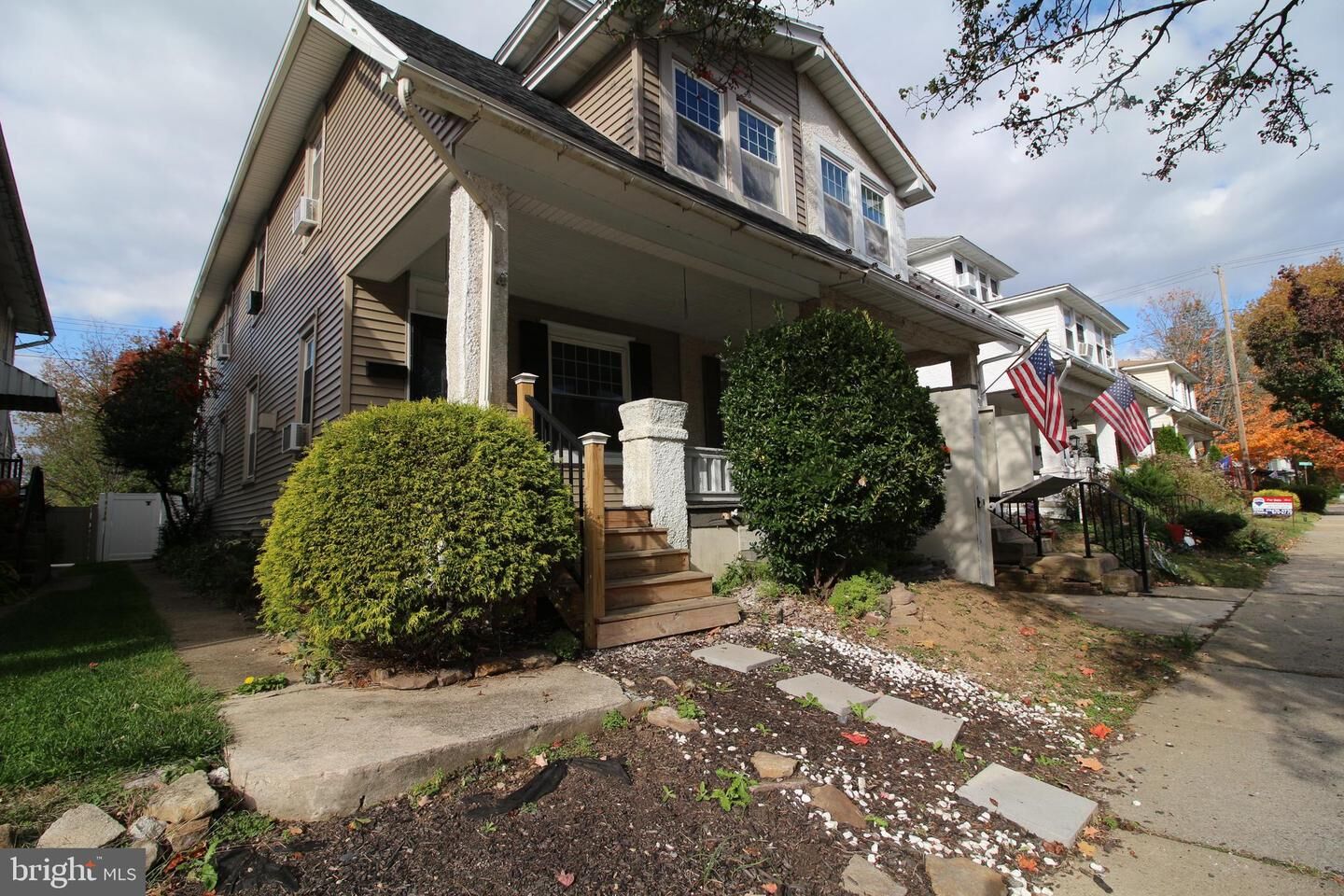 Property Photo:  27 Pennsylvania Avenue  PA 19607 