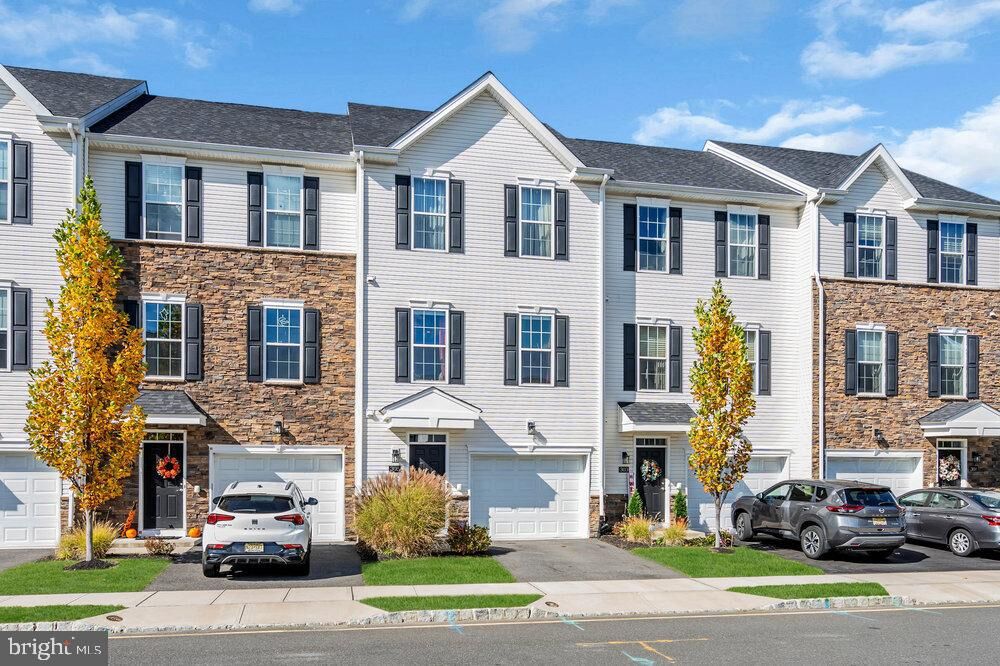 Property Photo: 305 Spirit Way NJ 08723