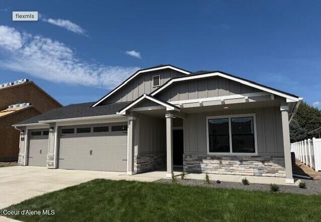 Property Photo:  13549 N Loveland Way  ID 83835 