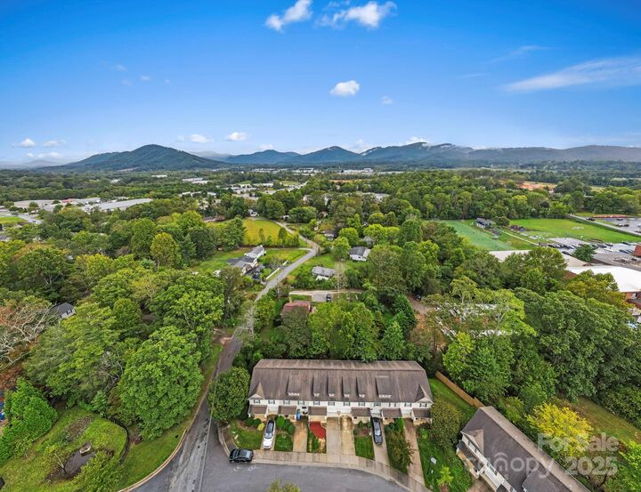 Property Photo:  120 Old Salem Court  NC 28732