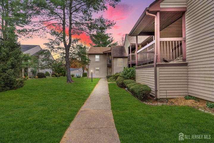 125 Concordia Circle A  Monroe NJ 08831 photo