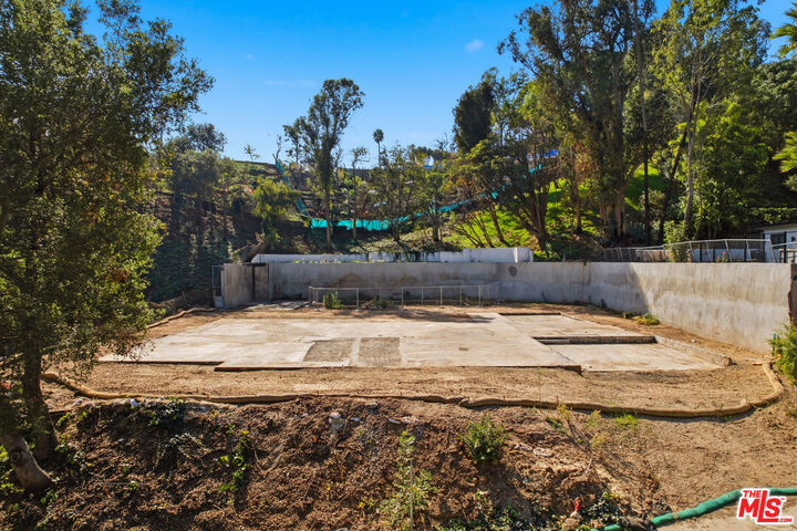 Property Photo:  1303 Marinette Rd  CA 90272 