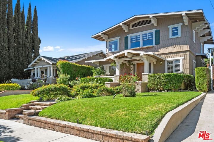 239 S Gramercy Pl  Los Angeles CA 90004 photo