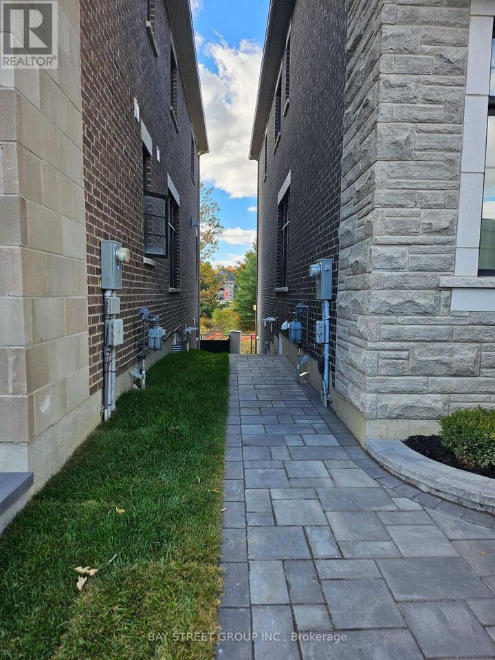 Property Photo: 152 First Nations Trail 1B ON L4H 5A6