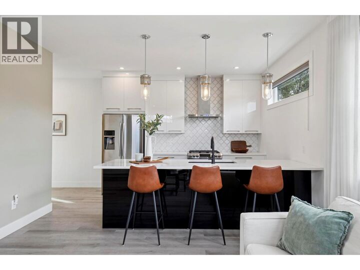 Property Photo: 966 Fuller Avenue BC V1Y 6X4