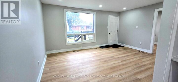 Property Photo:  321 Dieppe Street  ON L3B 4V1 
