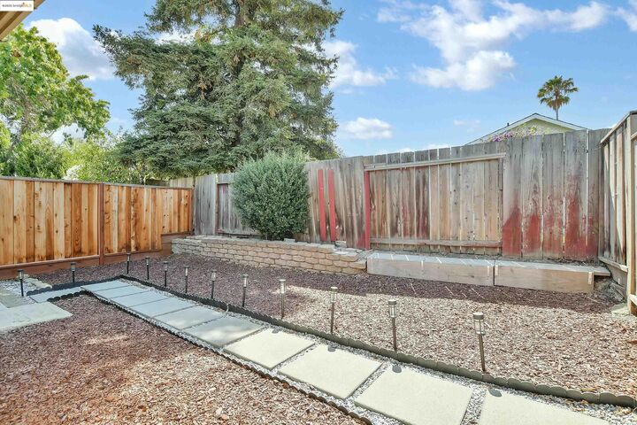 Property Photo: 185 Evening Star Ct CA 95035