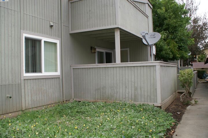 Property Photo: 3300 Red Cedar Terrace CA 94536