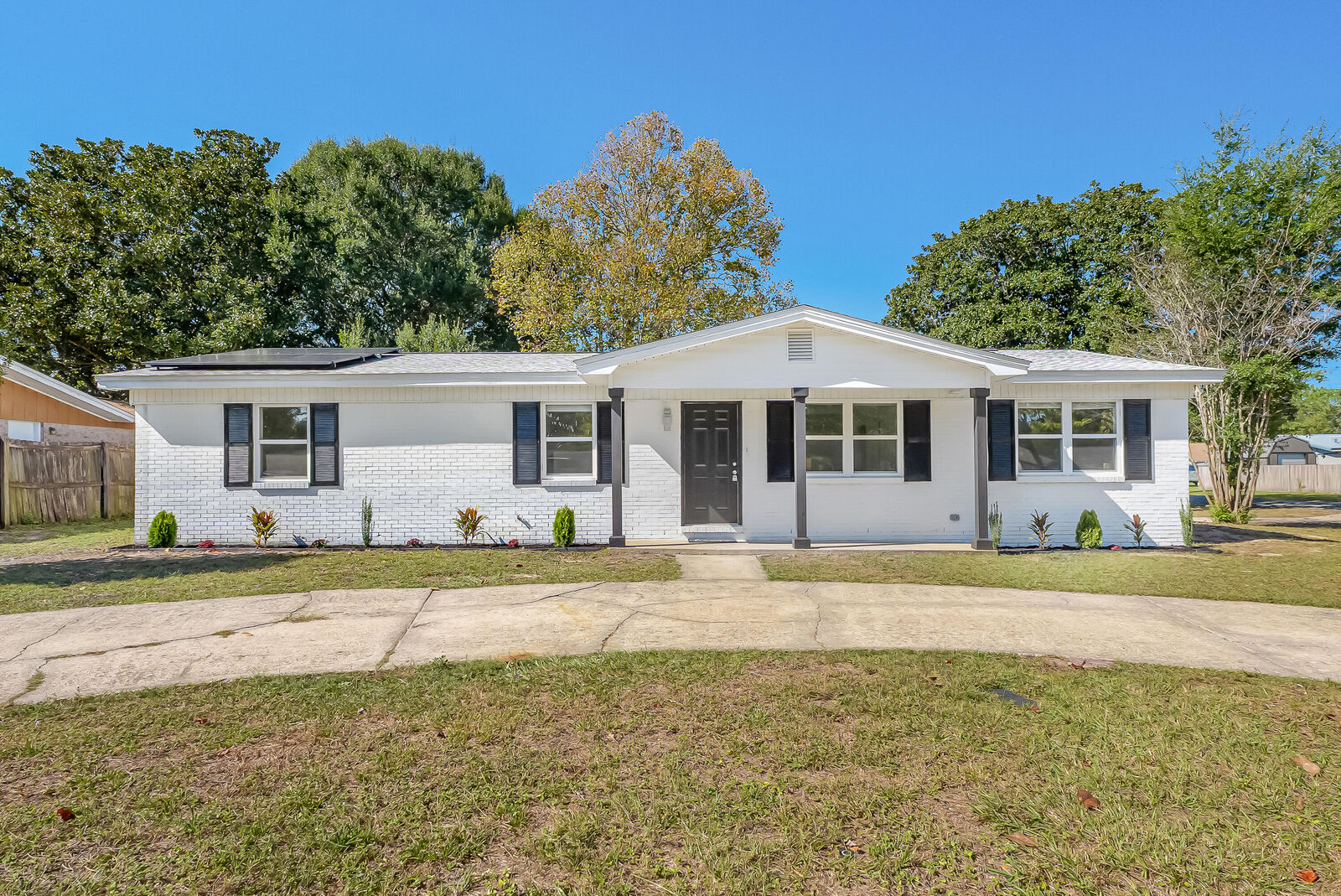 Property Photo:  15 Oak Lane  FL 32579