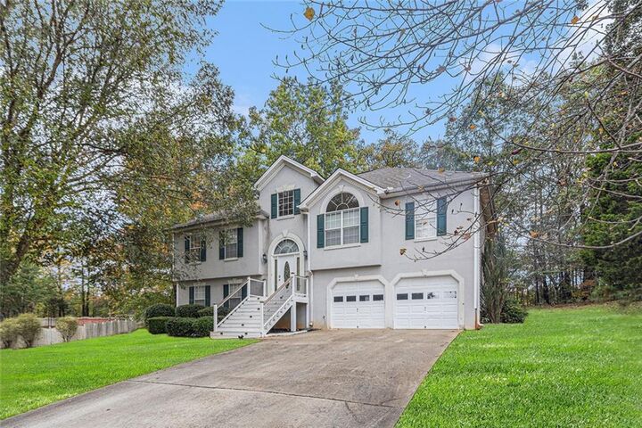 Property Photo:  4232 Antler Court  GA 30135 