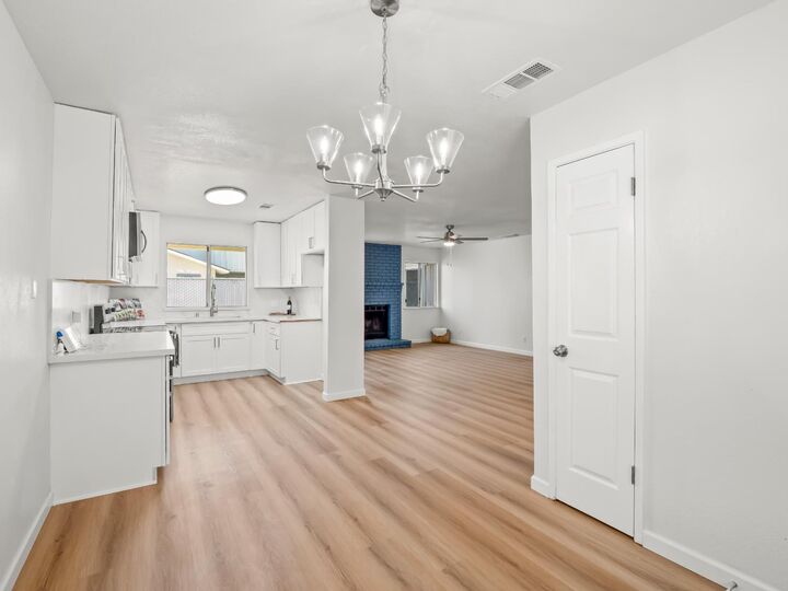 Property Photo:  2012 N Laureen Avenue  CA 93703 