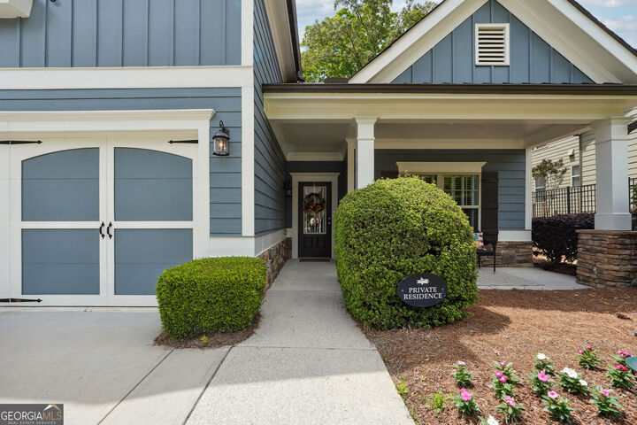 Property Photo: 6722 Blue Heron Way GA 30542