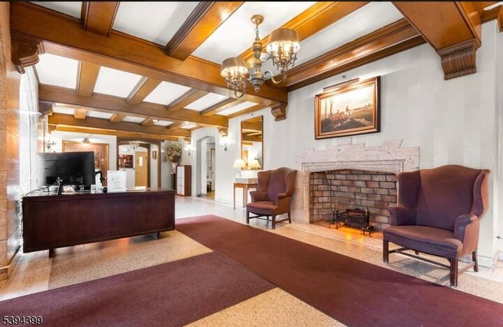 Property Photo:  50 Glenwood Ave Unit 505  NJ 07306 