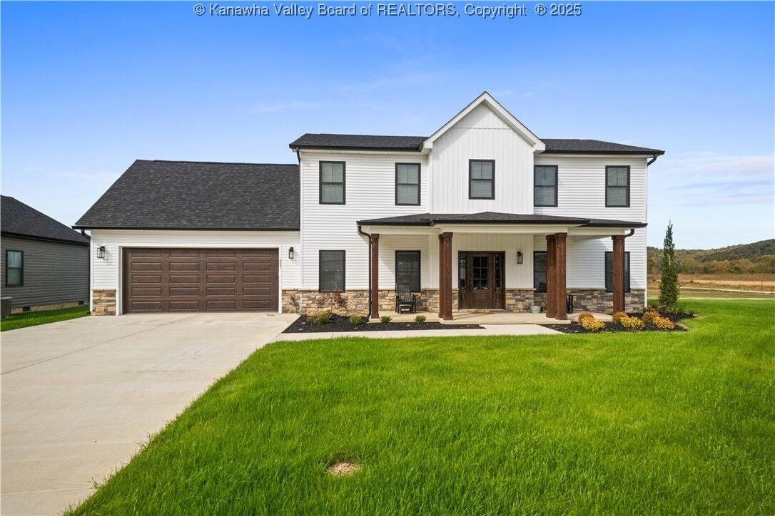 Property Photo:  227 Alexander'S Avenue  WV 25082 