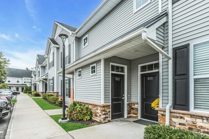 Property Photo: 512 Breton Way NY 11542
