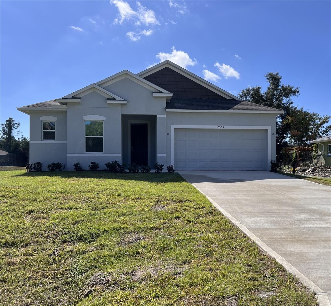 Property Photo:  2509 Portago Lane  FL 34286 