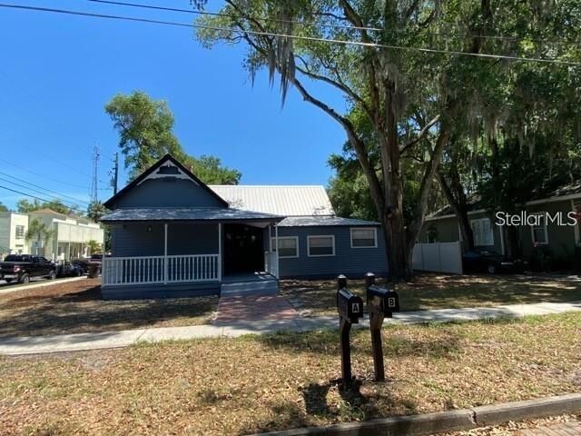 Property Photo:  21 N Beaumont Avenue  FL 34741