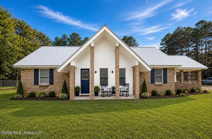 Property Photo: 147 Wolverton Drive MS 39111