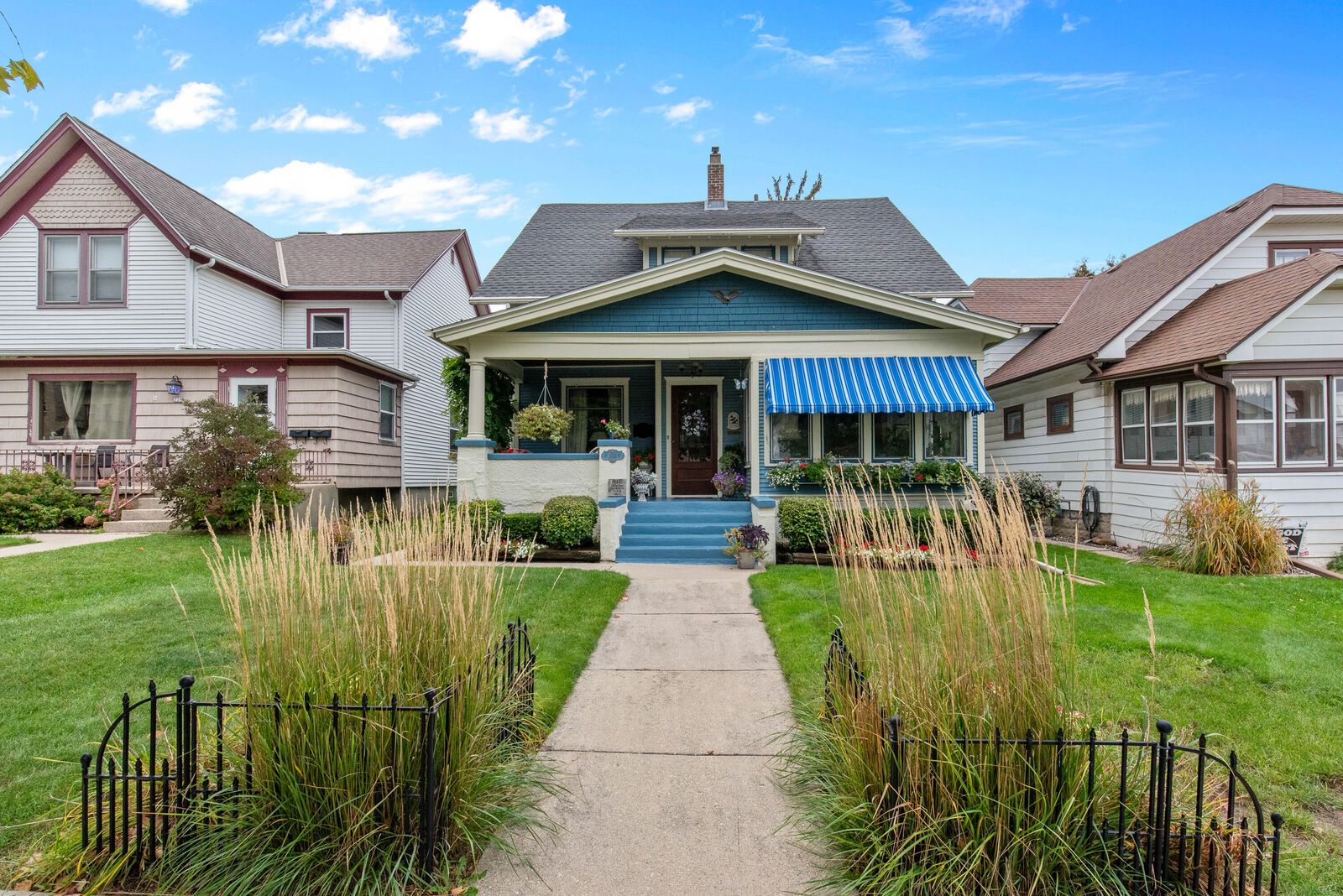 Property Photo: 230 N 7th Ave WI 53095