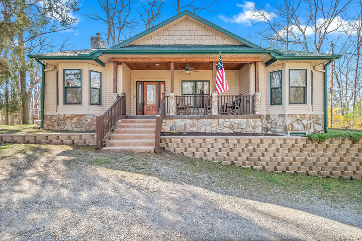 3553 Alpine Court  Hillsdale MI 49242 photo