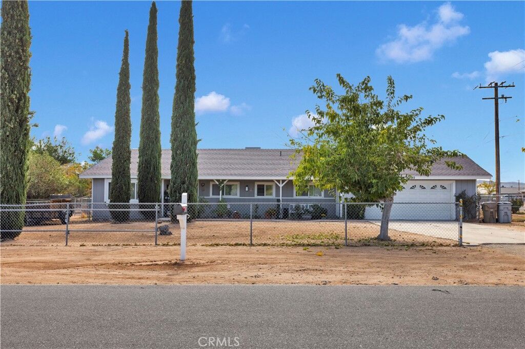 Property Photo: 17805 Bascom CA 92345